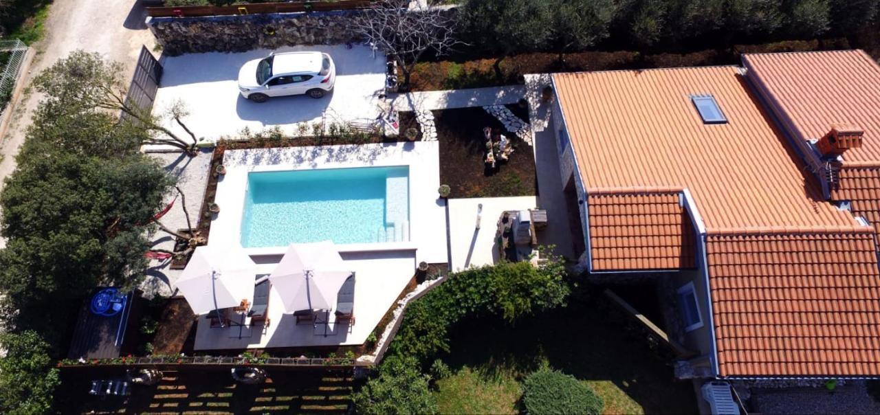 Haus Vita Pula Exteriör bild