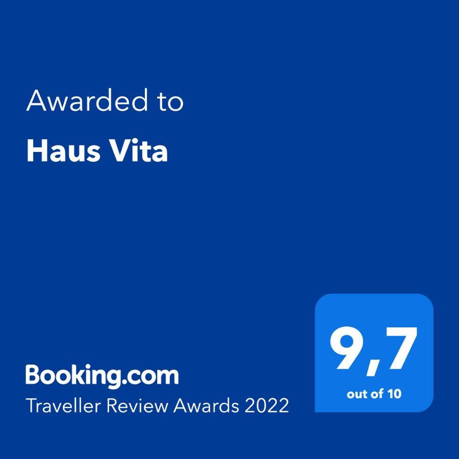 Haus Vita Pula Exteriör bild